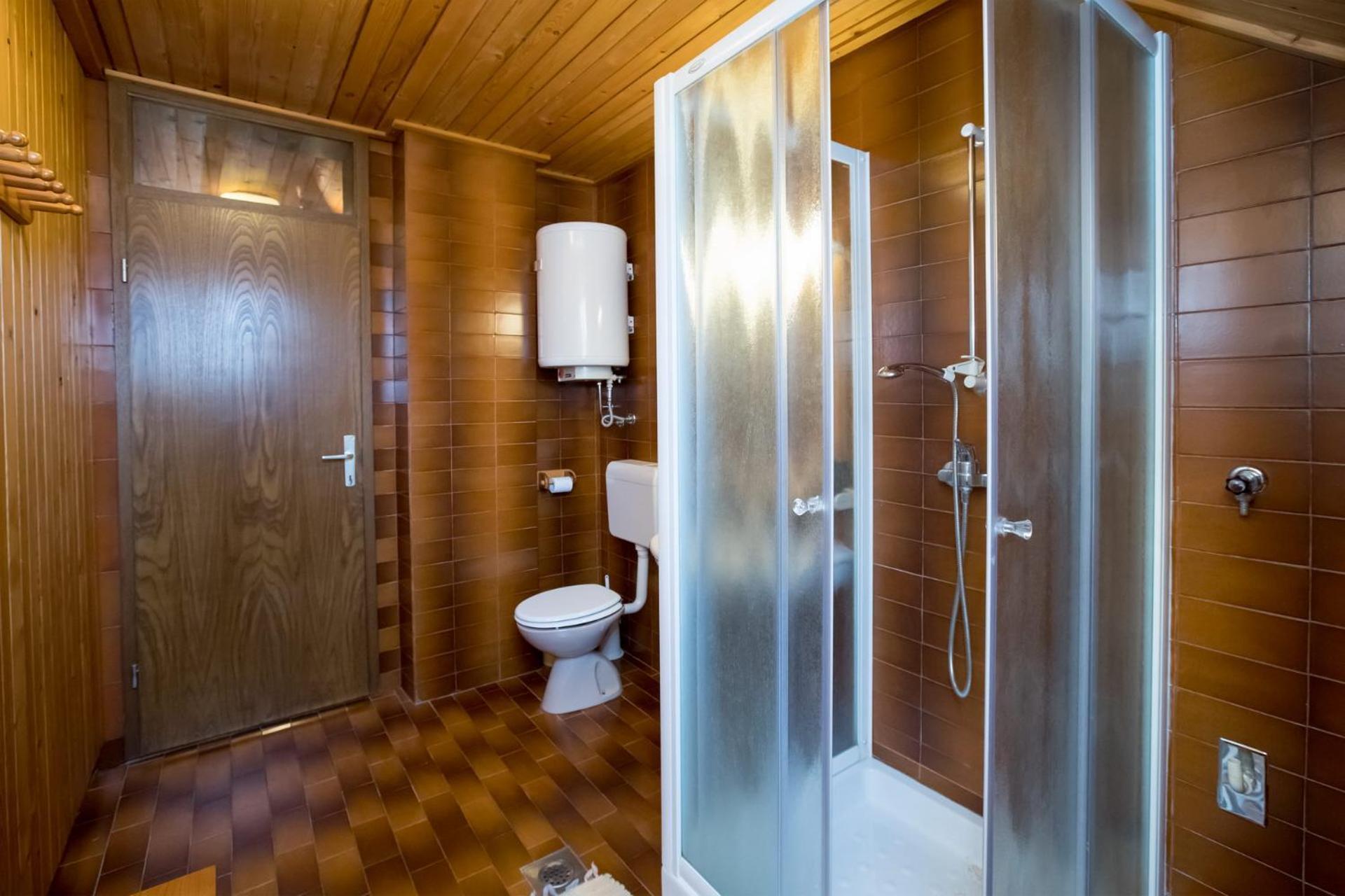 בוהין Apartments Korosec Breda מראה חיצוני תמונה