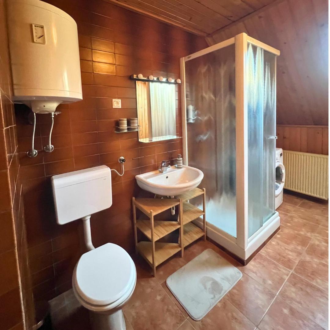 בוהין Apartments Korosec Breda מראה חיצוני תמונה